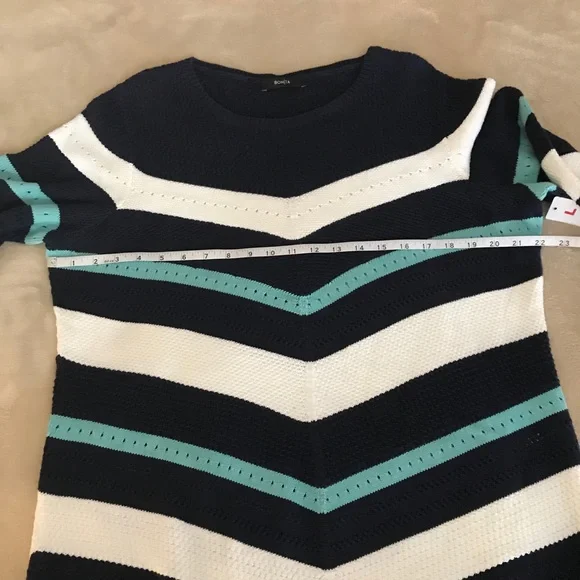 Bonita Chevron Soft Knit Sweater - Size L - Picture 6 of 10